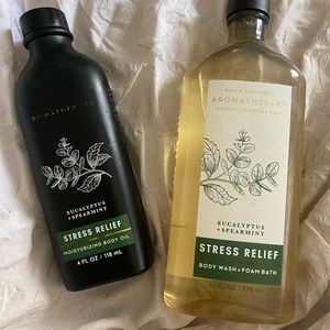 Eucalyptus + Spearmint Bath and body works